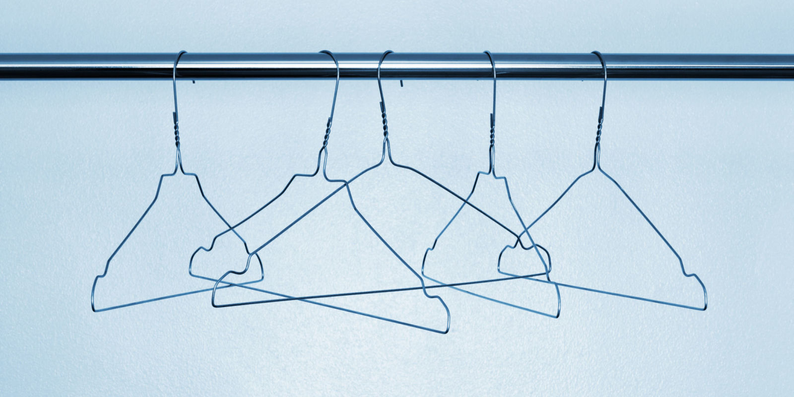 Uses for Wire Hangers Ideas for Reusing Hangers