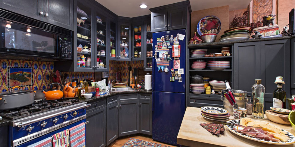 Rachael Ray Home Tour - Rachael Ray's Small Kitchen in New York City