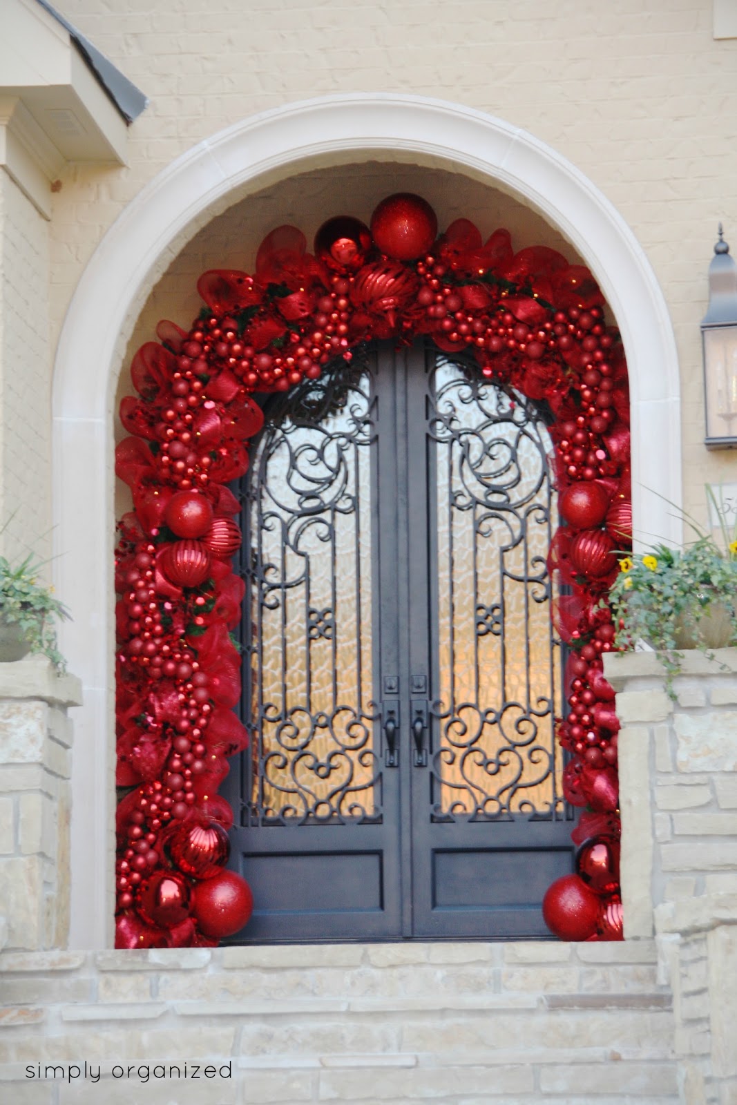 30 christmas door decorating ideas best decorations for your ...