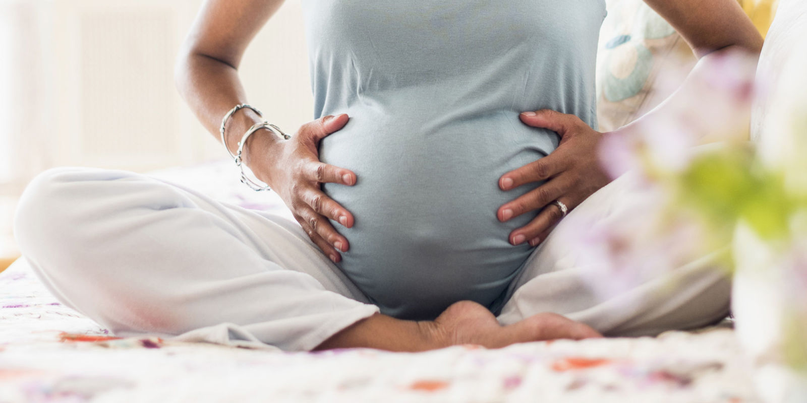 10 Ways To Make Labor Less Painful How To Make Labor Less Painful how-to-make-labor-less-painful-both-medicines-natural-ways