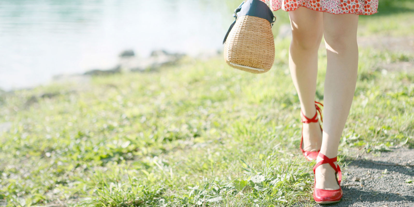 Why Flats Are Bad For Your Feet — How Flat Shoes Hurt Your Feet
