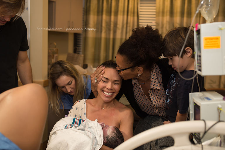 Stunning Birth Photos Capture Beauty of Surrogacy