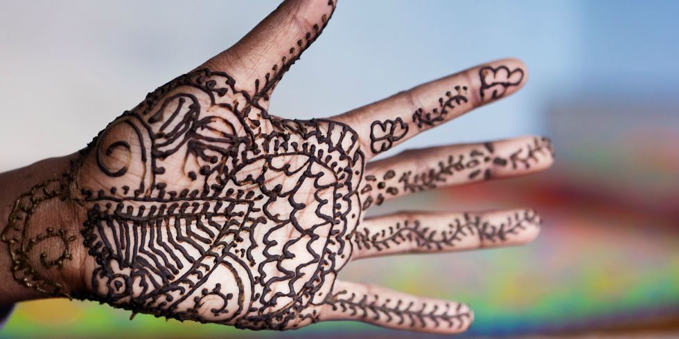 10 year old boy suffers allergic reaction to black henna tattoo 10 year old boy suffers allergic reaction to black henna tattoo