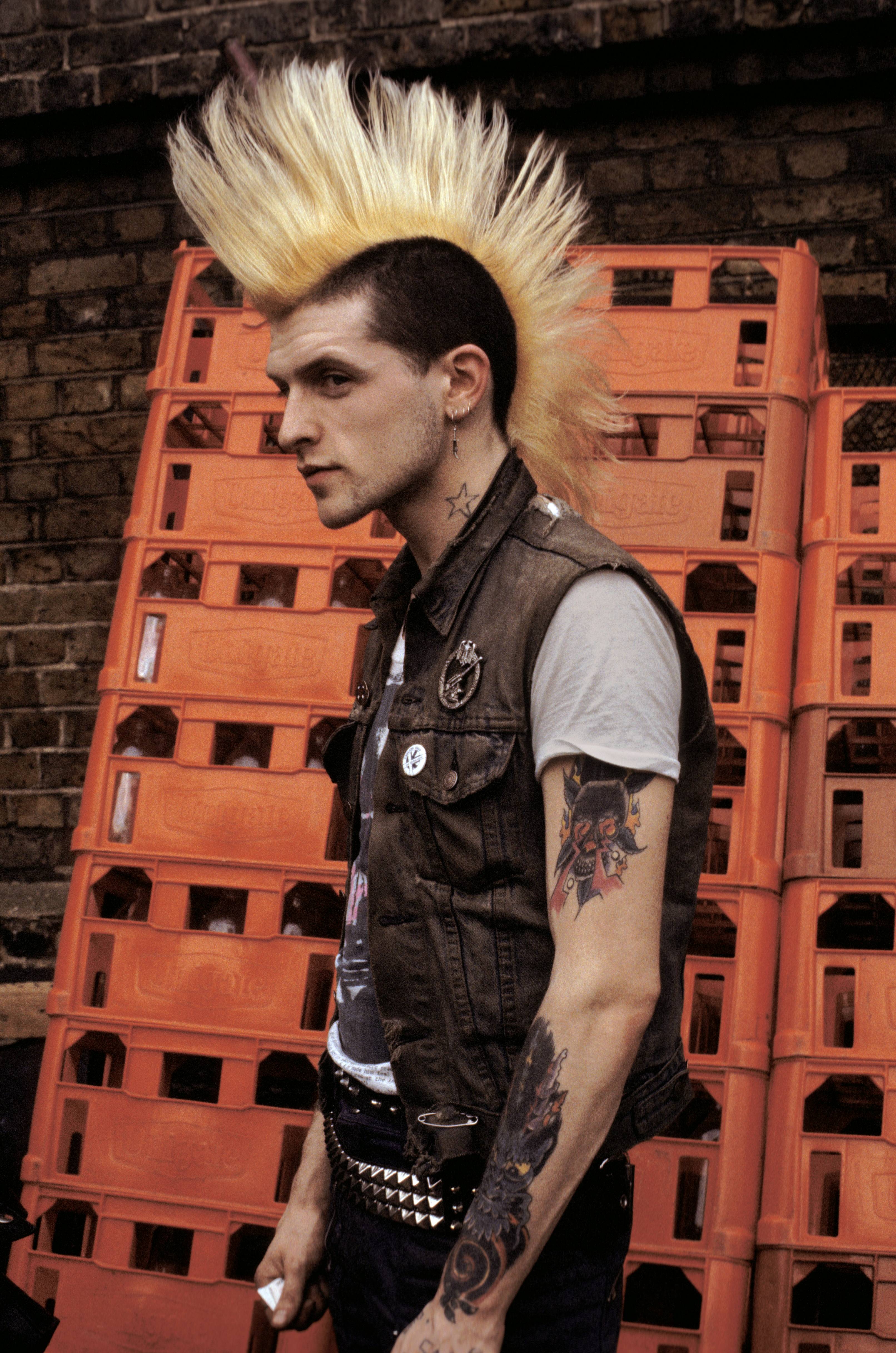 Punk fashion in the 70s 60 Punk fashion in the 70s 5