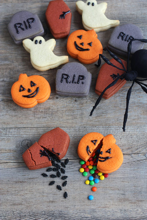 28 homemade halloween cookie ideas recipes decorating tips for halloween cookies - Halloween Cookies Decorating Ideas 28 homemade halloween cookie ideas recipes decorating tips for halloween cookies - Halloween Cookies Decorating Ideas