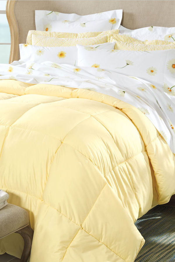 10 Best Down Comforter Reviews Top Rated Goose Down Comforters
