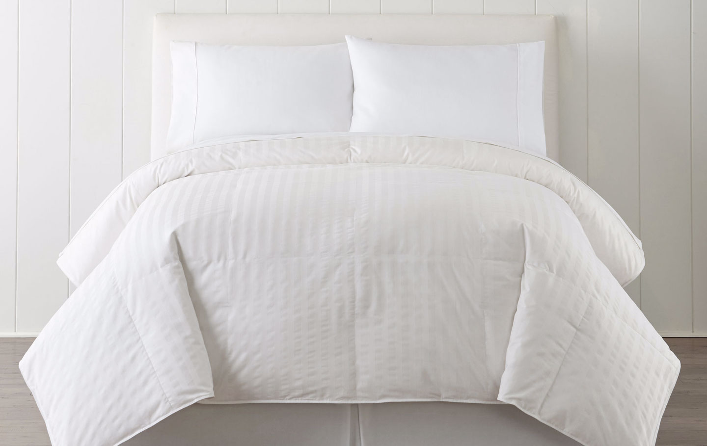 10 Best Down Comforter Reviews Top Rated Goose Down Comforters