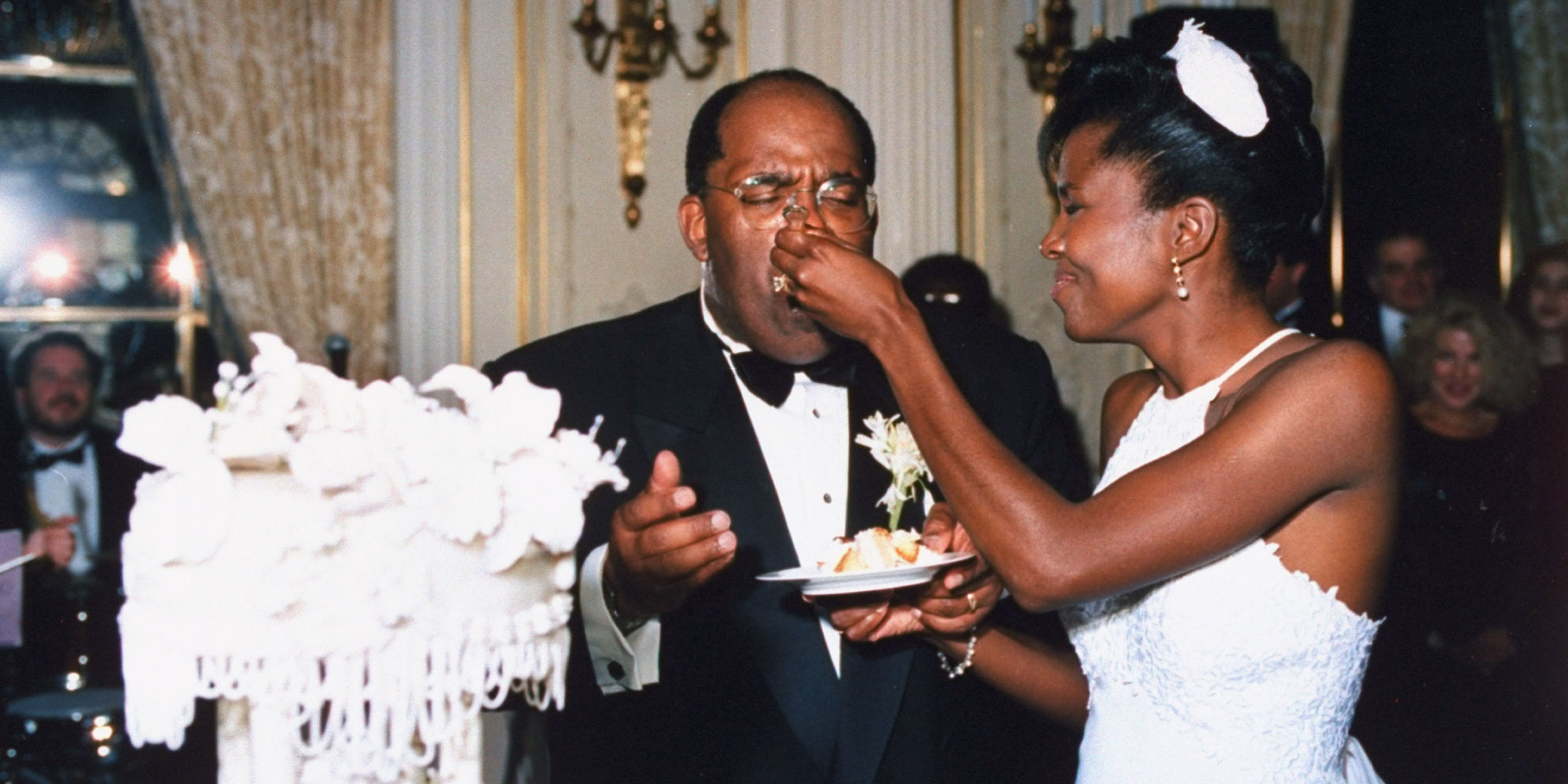 Who Is Al Roker's Wife, Deborah Roberts - Inside Al Roker and Deborah  Roberts's Love Story