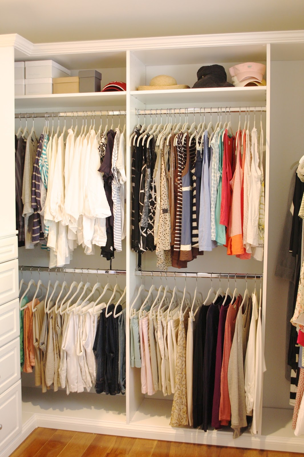 Organized Closet Ideas organized and pretty closets - how to organize your clothes Organized Closet Ideas organized and pretty closets - how to organize your clothes