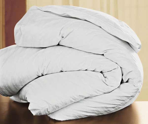 Comforter Buying Guide Comforter Care