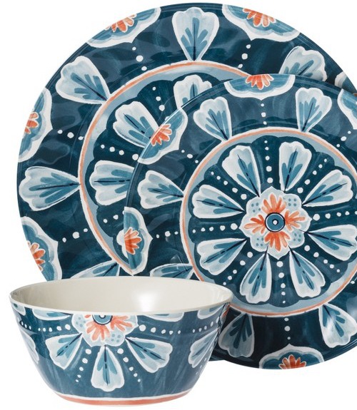 Outdoor Plates and Utensils Outdoor Entertaining