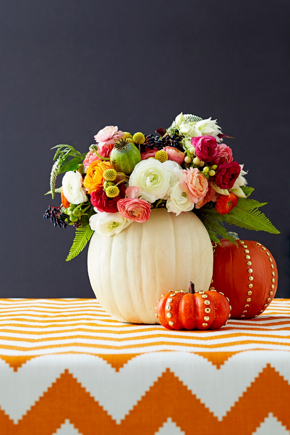 Thanksgiving Table Centerpieces 27 easy thanksgiving centerpieces for your holiday table - diy Thanksgiving Table Centerpieces 27 easy thanksgiving centerpieces for your holiday table - diy