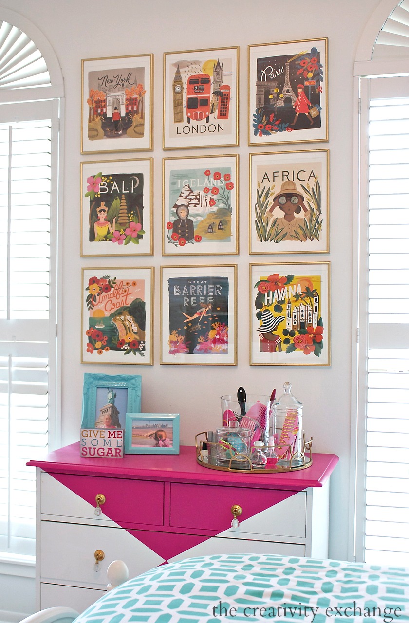 Wall Gallery Ideas unique gallery wall ideas - how to hang a gallery wall Wall Gallery Ideas unique gallery wall ideas - how to hang a gallery wall