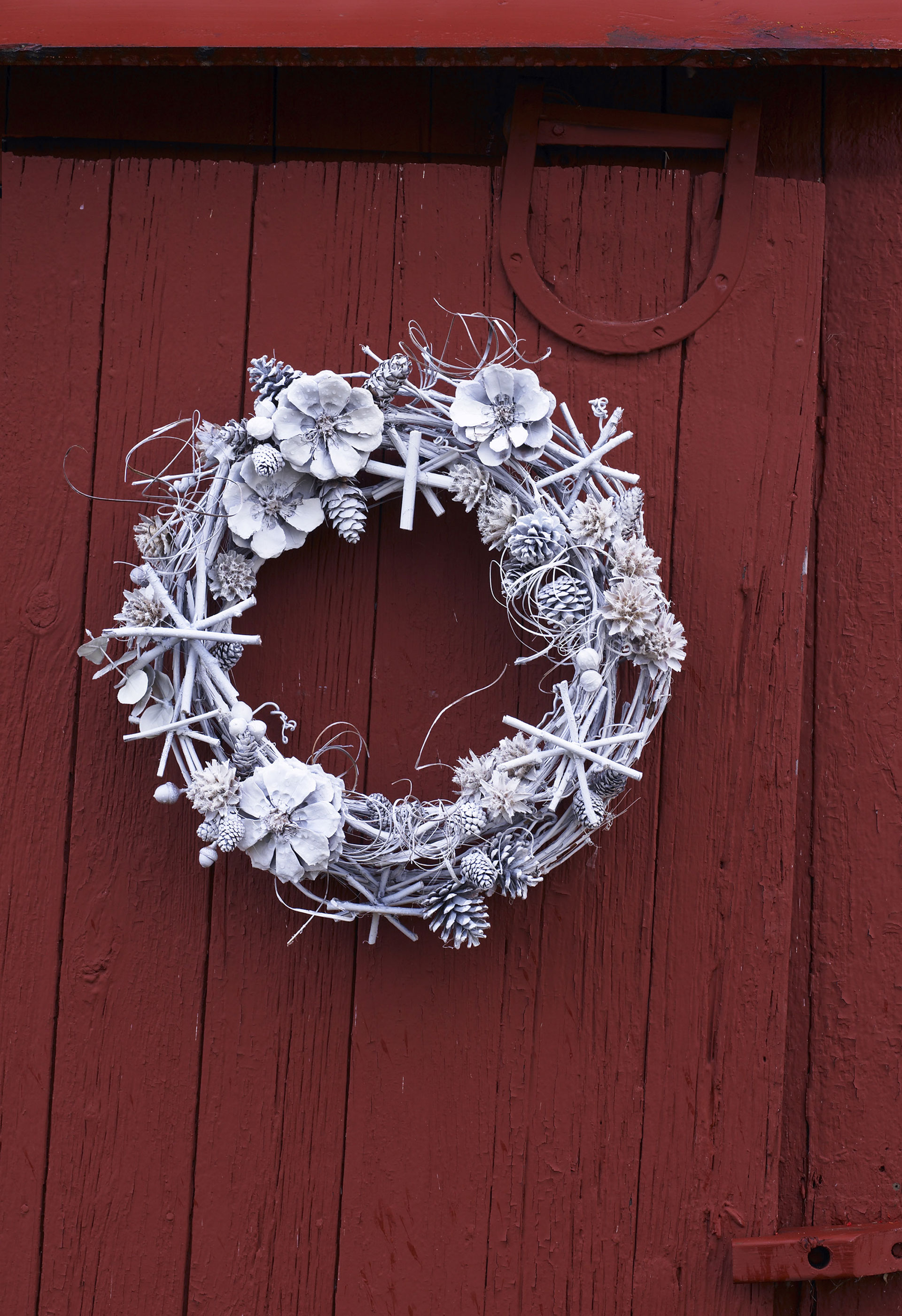 30 christmas door decorating ideas best decorations for your ...