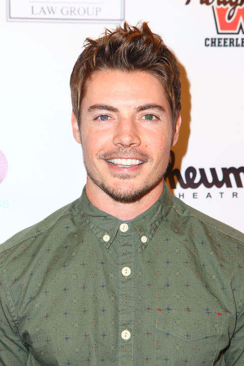 Josh Henderson 