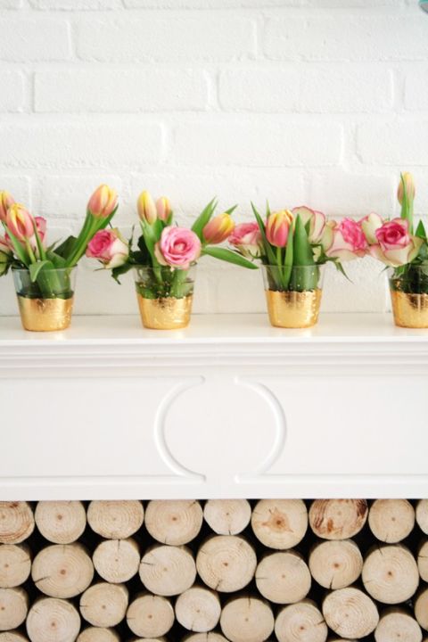 DIY these simple gold leaf vases for Easter and use them again for other spring events like a Mother's Day brunch or a bridal shower. Get the tutorial at By Wilma » What you'll need: gold leaf ($8, amazon.com), metal leaf adhesive ($7, amazon.com) 